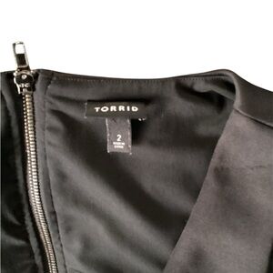 Torrid Black Zip-Up dress Rib Bodycon sleeveless dress woman’s plus Size 2x